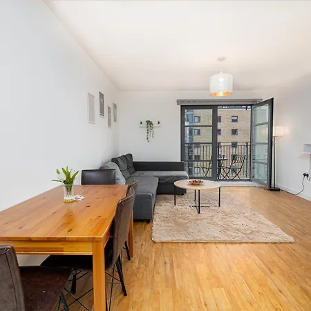 Zenith Hub Apartment London Exterior photo