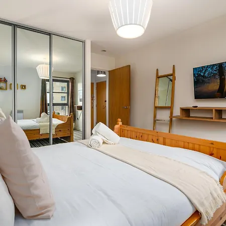 Zenith Hub Apartment London Exterior photo