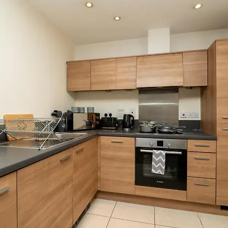 Zenith Hub Apartment London Exterior photo